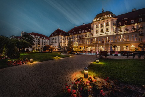 sopot grand hotel.jpg sopot grand hotel.jpg