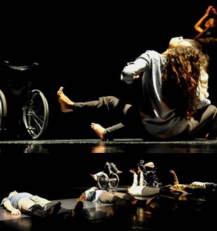 Plural-Companhia de Dança Plural-Companhia de Dança